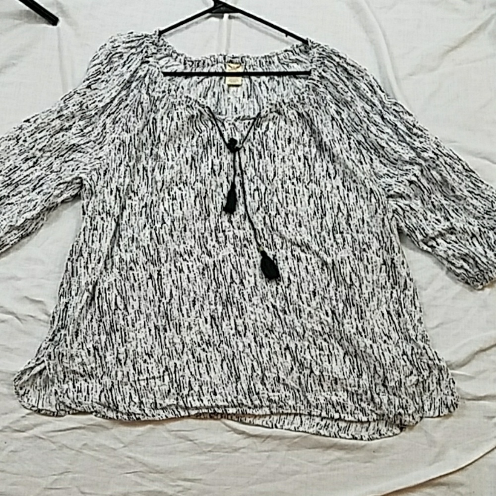 3× faded glory shirt